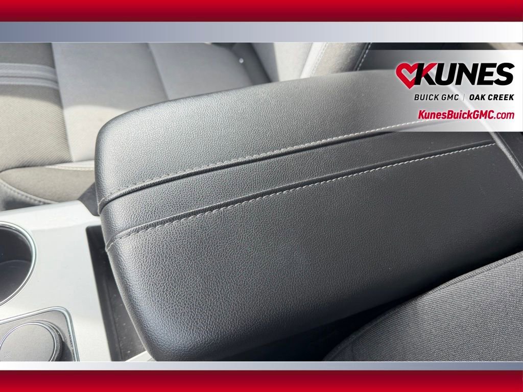 Used 2024 Chevrolet Blazer LT image 18