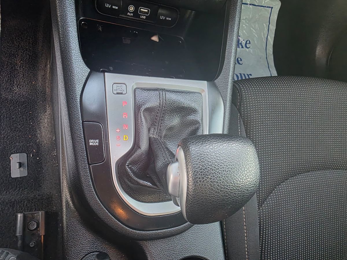 Used 2021 Kia Forte LXS image 32