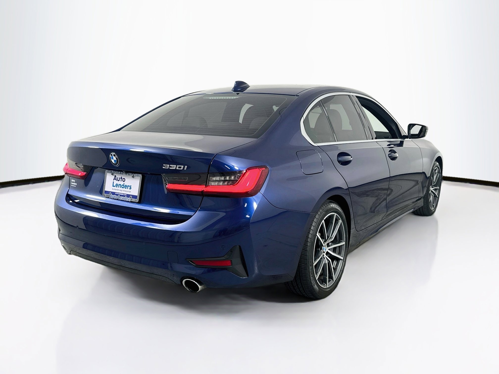 Used 2020 BMW 330i Sedan w/ Driving Assistance Package RWD image 5