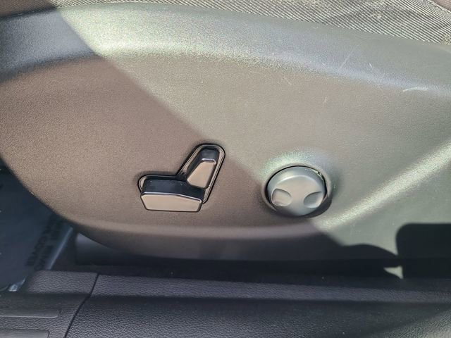 Used 2023 Jeep Cherokee Altitude Lux image 24