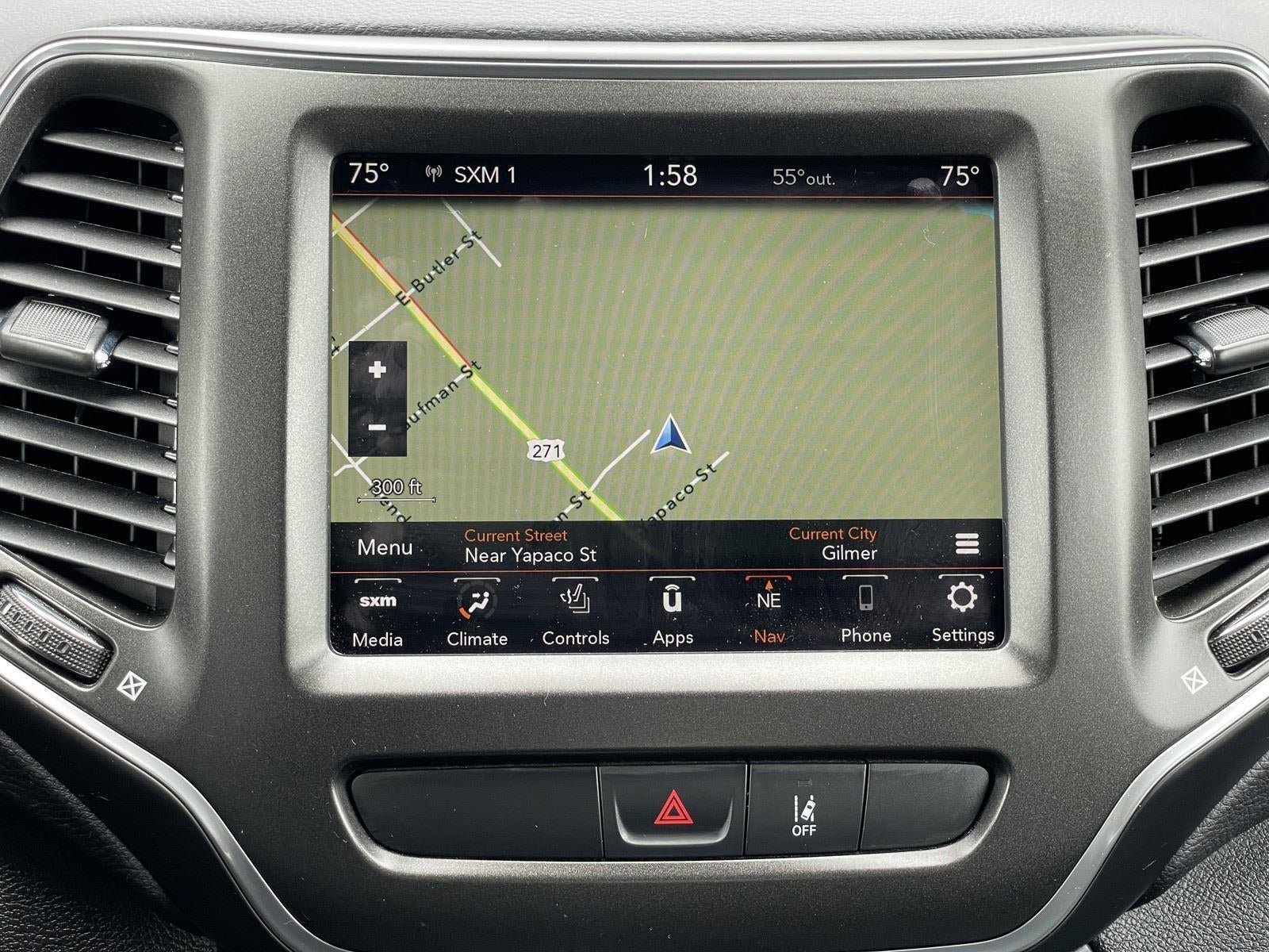 Used 2022 Jeep Cherokee Trailhawk w/ Sound & Nav Group AWD/4WD image 26