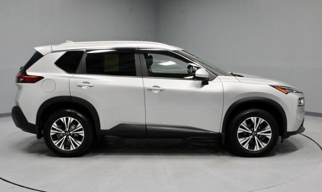 Certified 2023 Nissan Rogue SV w/ SV Premium B Package AWD/4WD image 11