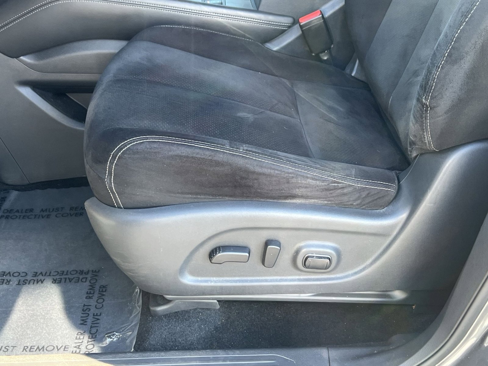 Used 2018 Nissan Murano SV w/ Premium Package image 11