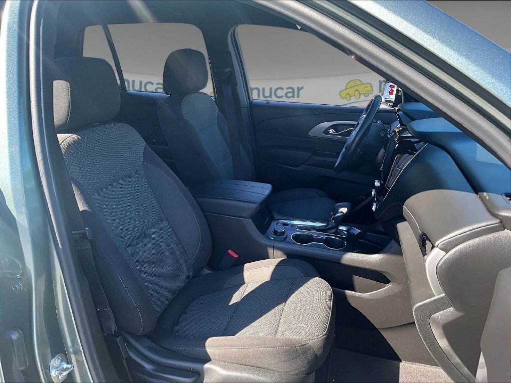 Used 2023 Chevrolet Traverse LT AWD/4WD image 11