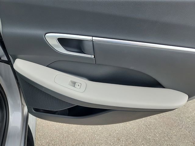 Certified 2023 Hyundai Sonata SEL w/ Cargo Package image 30