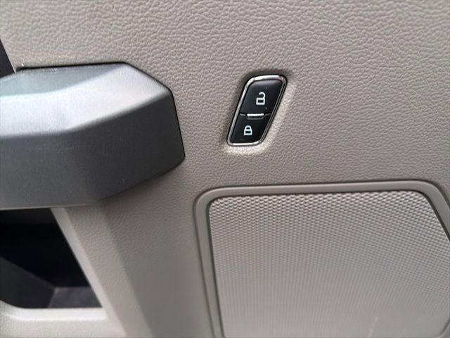 Used 2016 Ford F150 XLT image 21