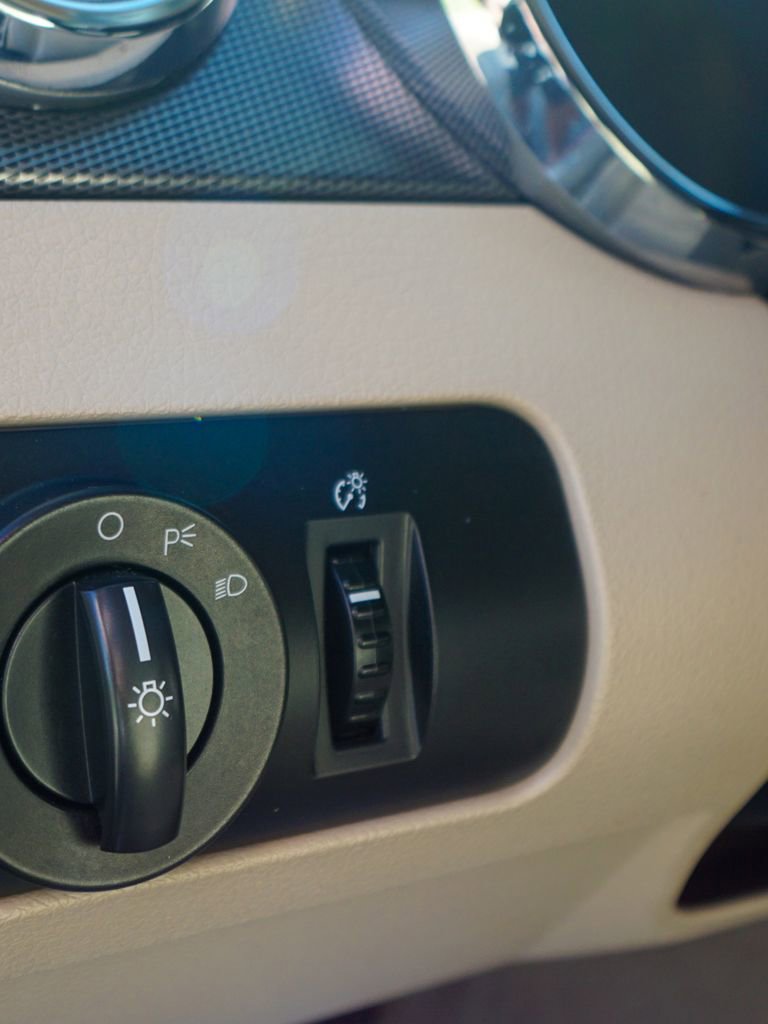 Used 2006 Ford Mustang GT Premium image 17