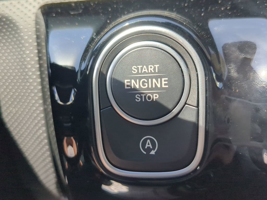 New 2025 Mercedes-Benz CLA 250 4MATIC image 15