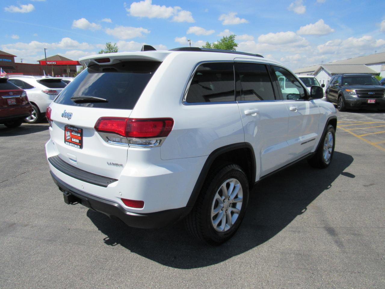 Used 2021 Jeep Grand Cherokee Laredo AWD/4WD image 6