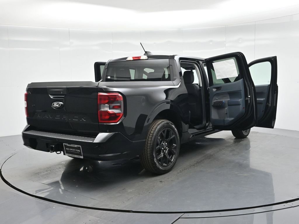 New 2025 Ford Maverick Lobo image 5