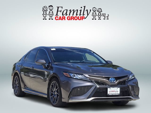 Used 2023 Toyota Camry XSE w/ Cold Weather Package FWD image 2