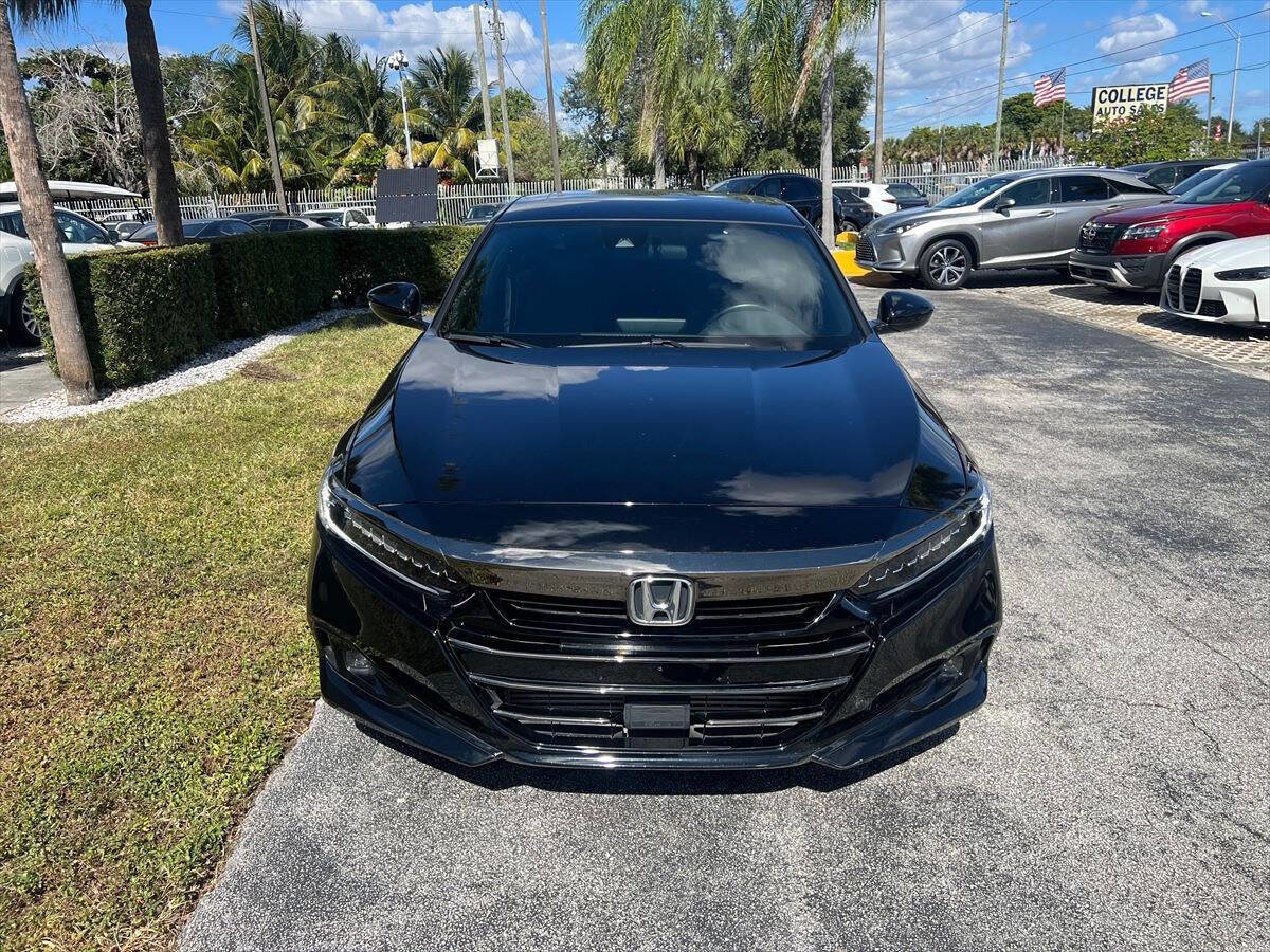 Used 2022 Honda Accord Sport image 3