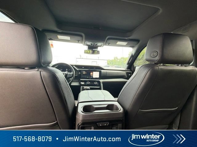 Used 2024 GMC Sierra 1500 AT4 w/ AT4 Preferred Package AWD/4WD image 18