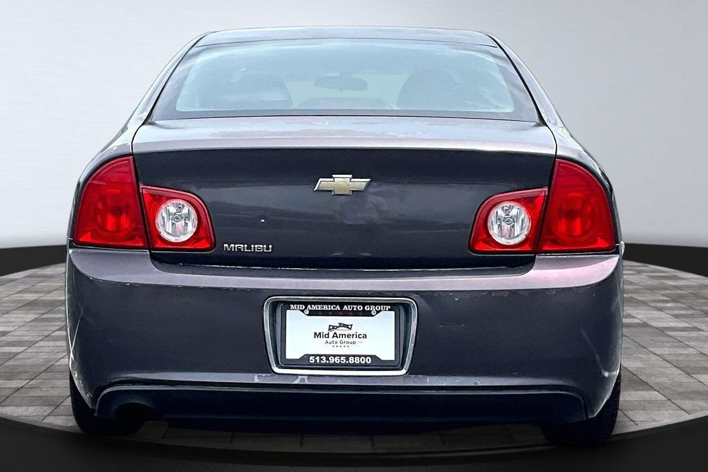 Used 2011 Chevrolet Malibu LT FWD image 4