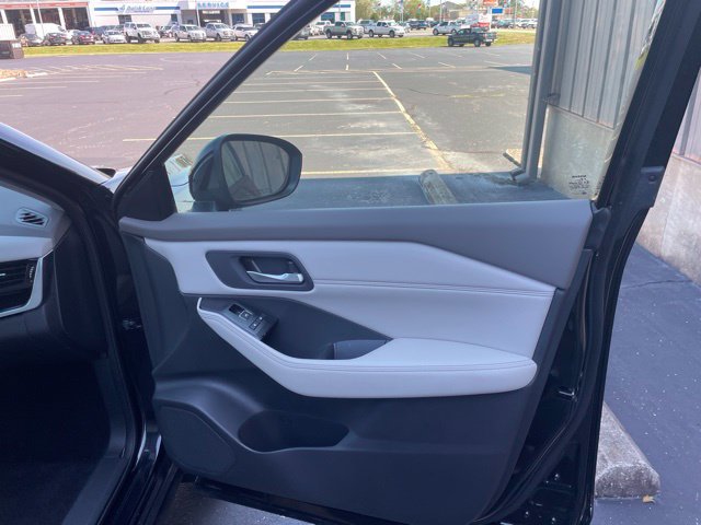 Used 2023 Nissan Rogue SL w/ SL Premium Package AWD/4WD image 42