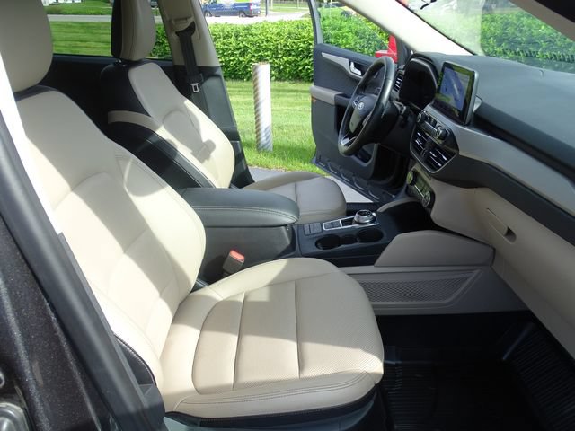 Used 2020 Ford Escape SEL AWD/4WD image 12