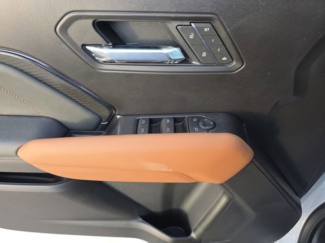 New 2026 GMC Canyon AT4 w/ AT4 Premium Package image 11