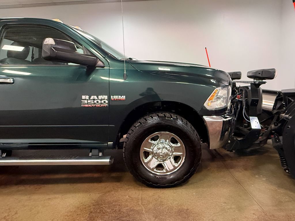 Used 2018 RAM 3500 SLT w/ Snow Chief Group image 34