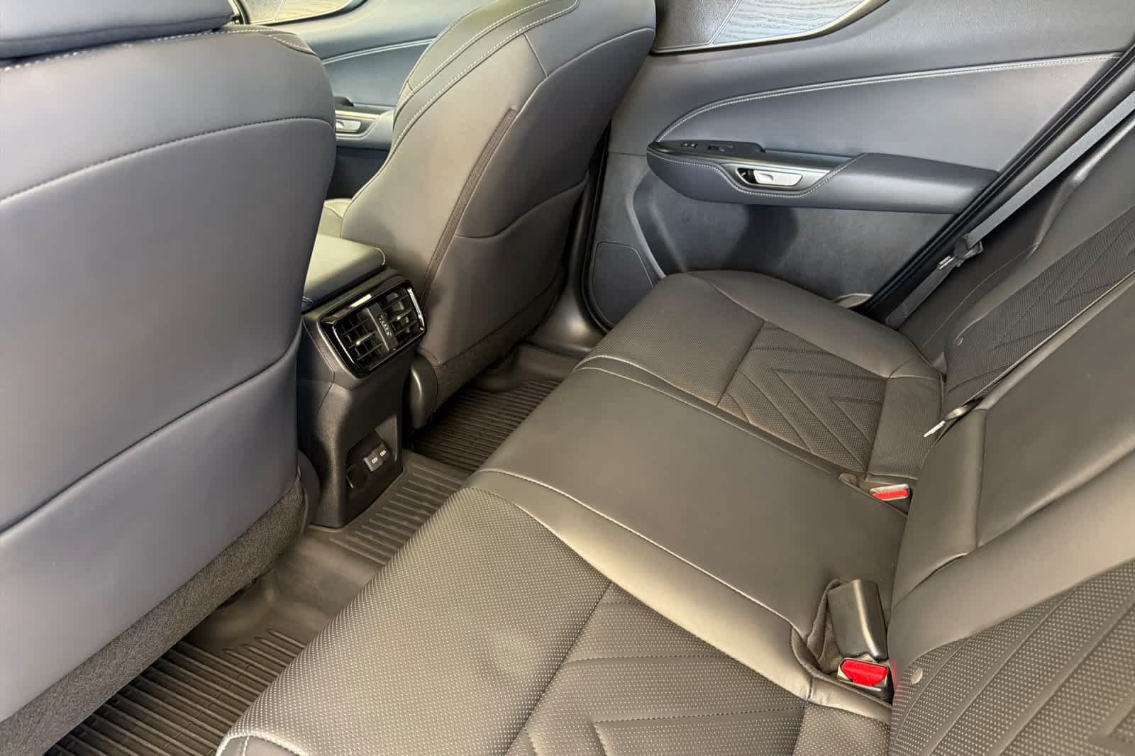 Certified 2025 Lexus NX 450h+ AWD w/ Accessory Package (2T) image 4