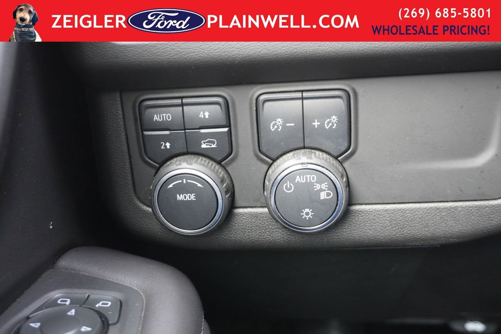 Used 2023 Chevrolet Tahoe LS image 29