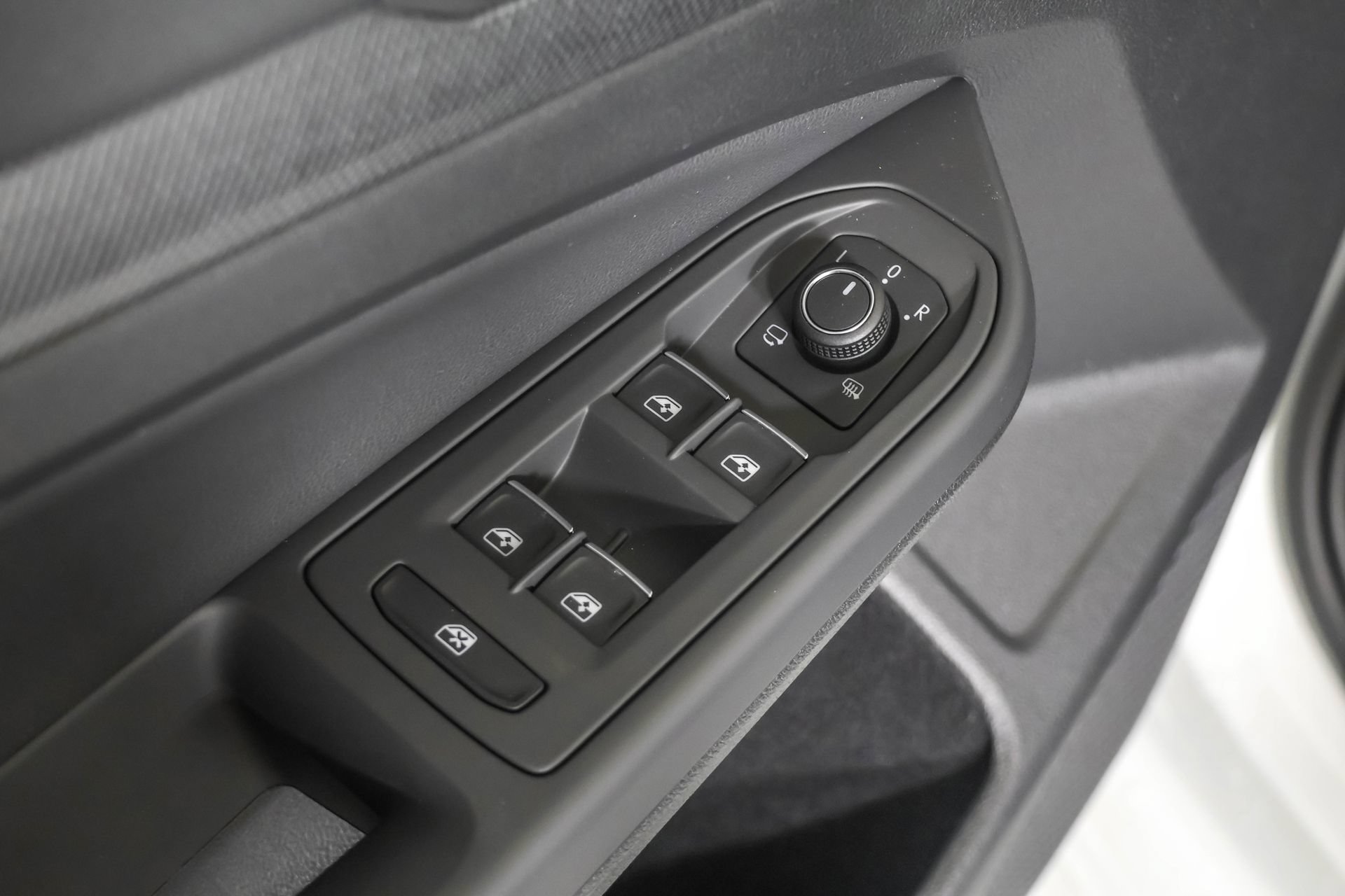 New 2026 Volkswagen Golf AWD/4WD image 34