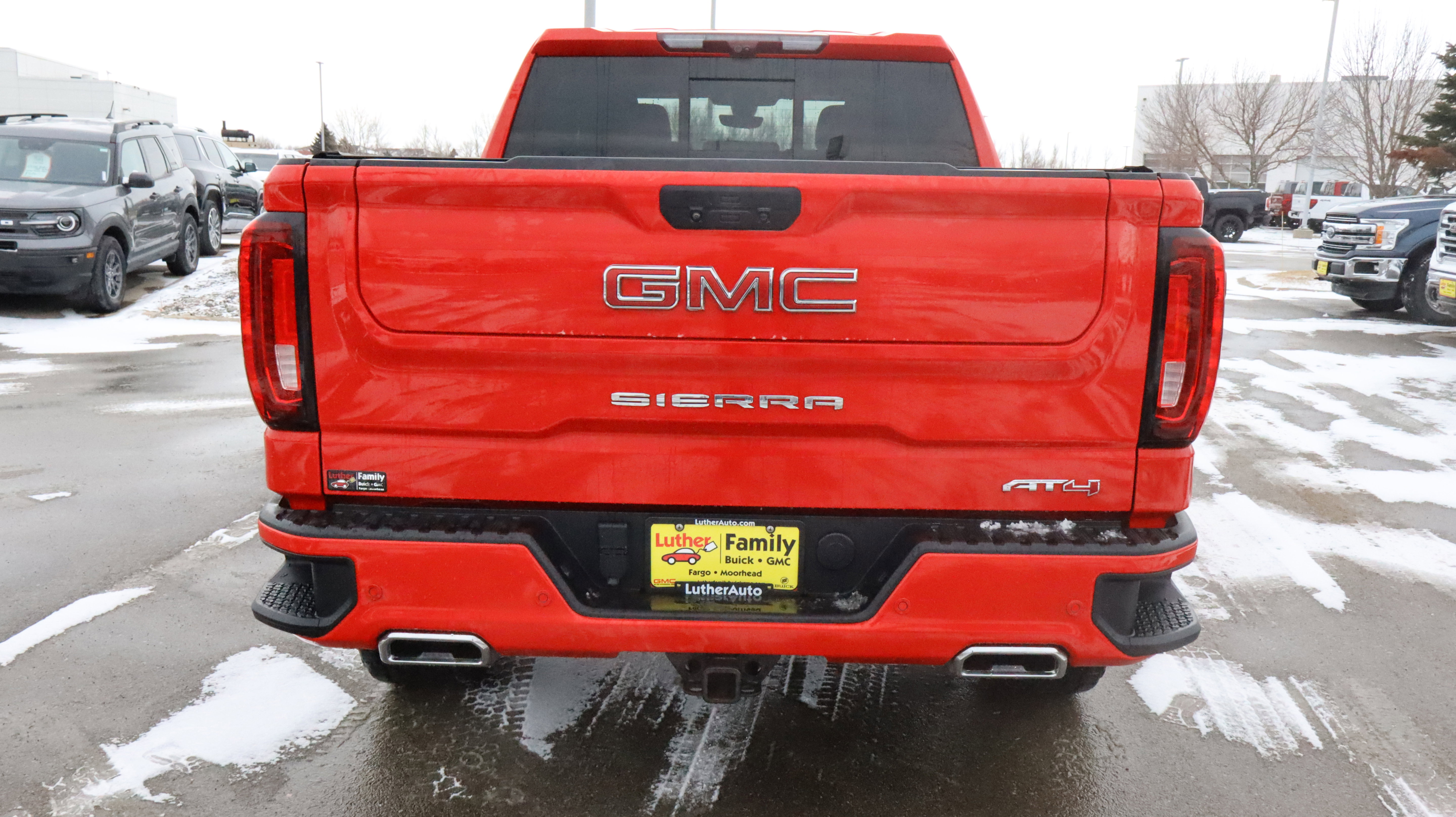 Certified 2021 GMC Sierra 1500 AT4 w/ AT4 Value Package image 6