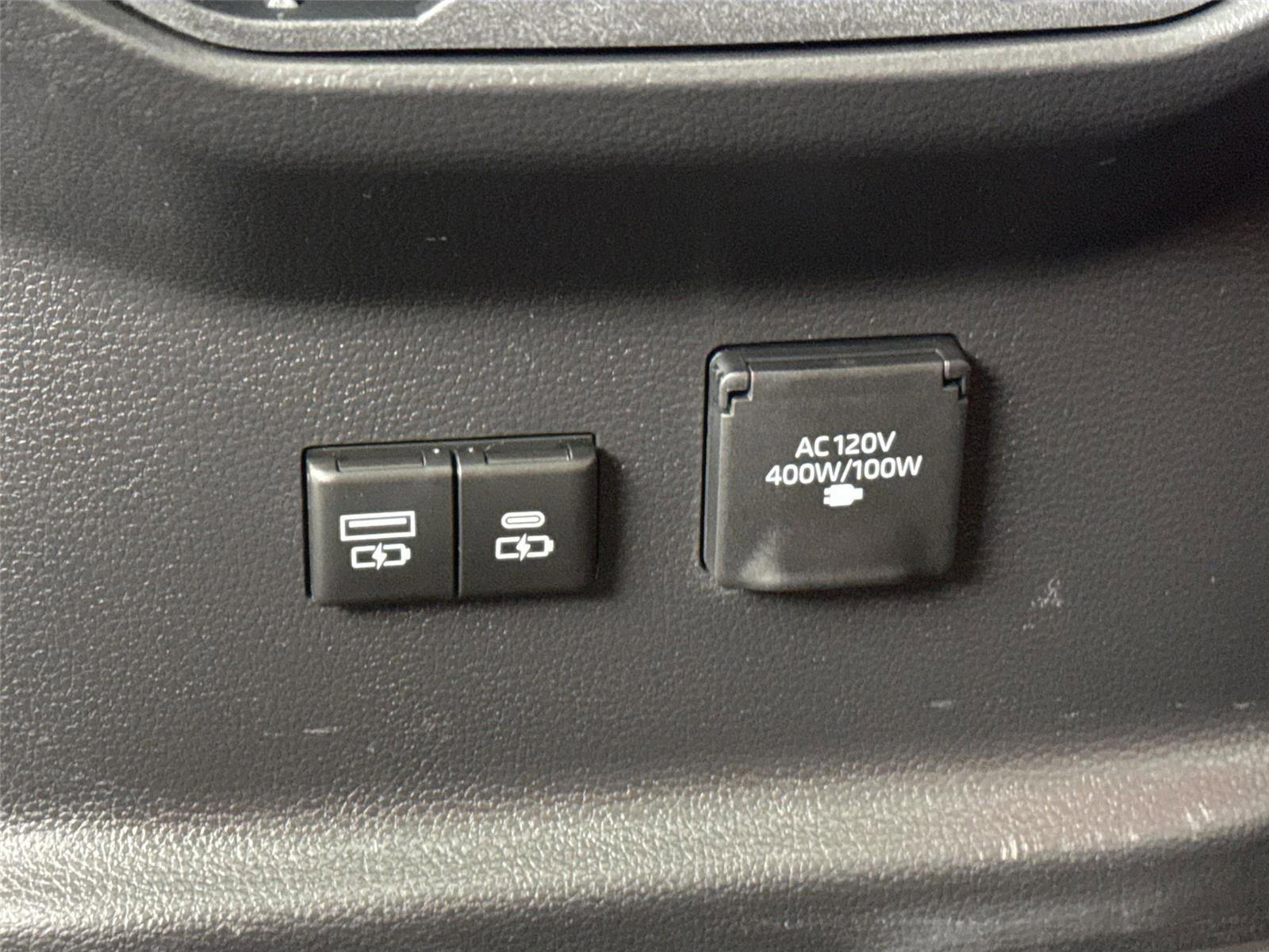 Certified 2022 Toyota Tundra TRD Pro AWD/4WD image 39