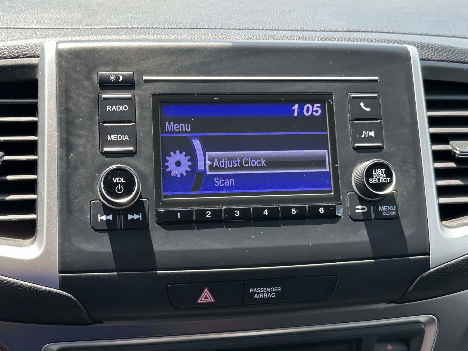 Used 2019 Honda Ridgeline RT image 18