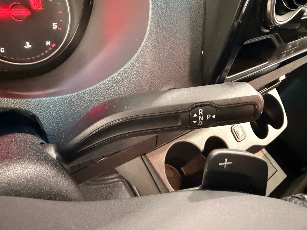 Used 2022 Mercedes-Benz Sprinter 2500 image 36