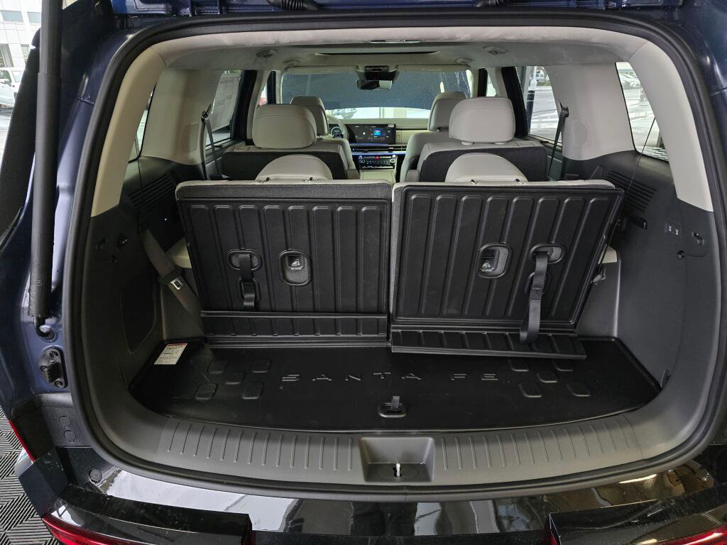 New 2026 Hyundai Santa Fe Calligraphy image 15