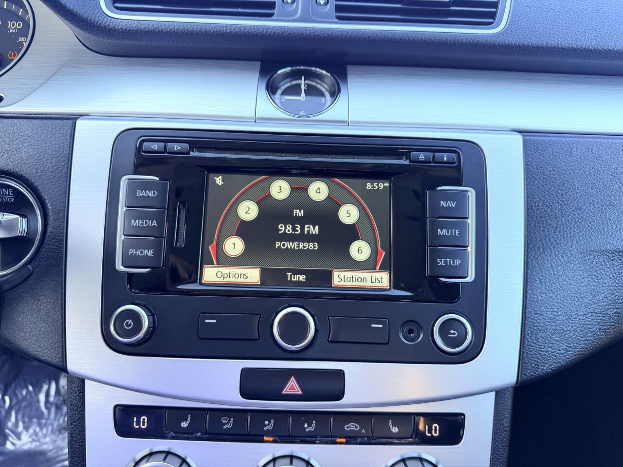 Used 2014 Volkswagen CC R-Line image 11