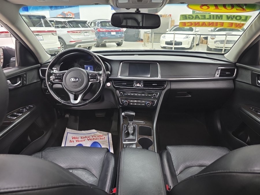Used 2018 Kia Optima EX w/ Premium Package FWD image 11