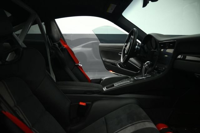 Used 2018 Porsche 911 GT3 RWD image 52