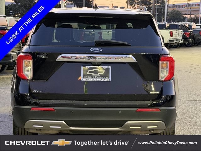 Used 2020 Ford Explorer XLT w/ Equipment Group 202A RWD image 5