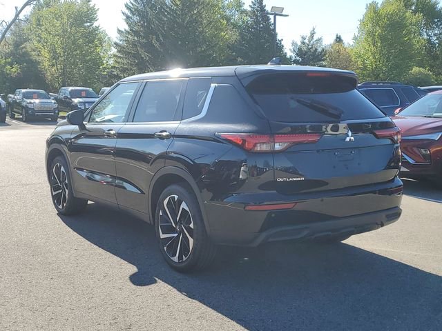 Used 2022 Mitsubishi Outlander ES FWD image 5
