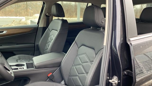 New 2026 Volkswagen Atlas SE image 13
