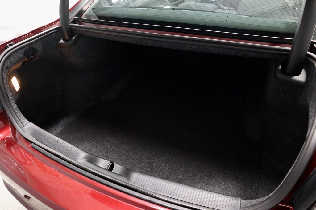 Used 2023 Dodge Charger SXT w/ Cold Weather Package image 16