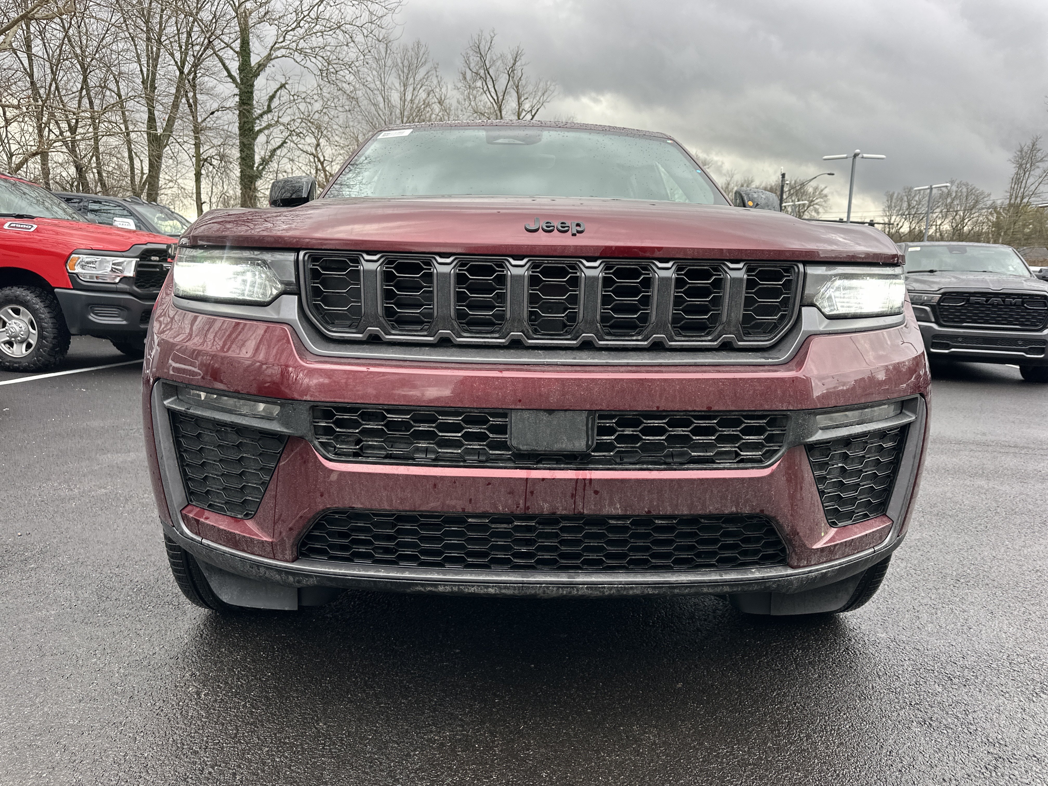 New 2026 Jeep Grand Cherokee Limited w/ Limited Altitude Package AWD/4WD image 19
