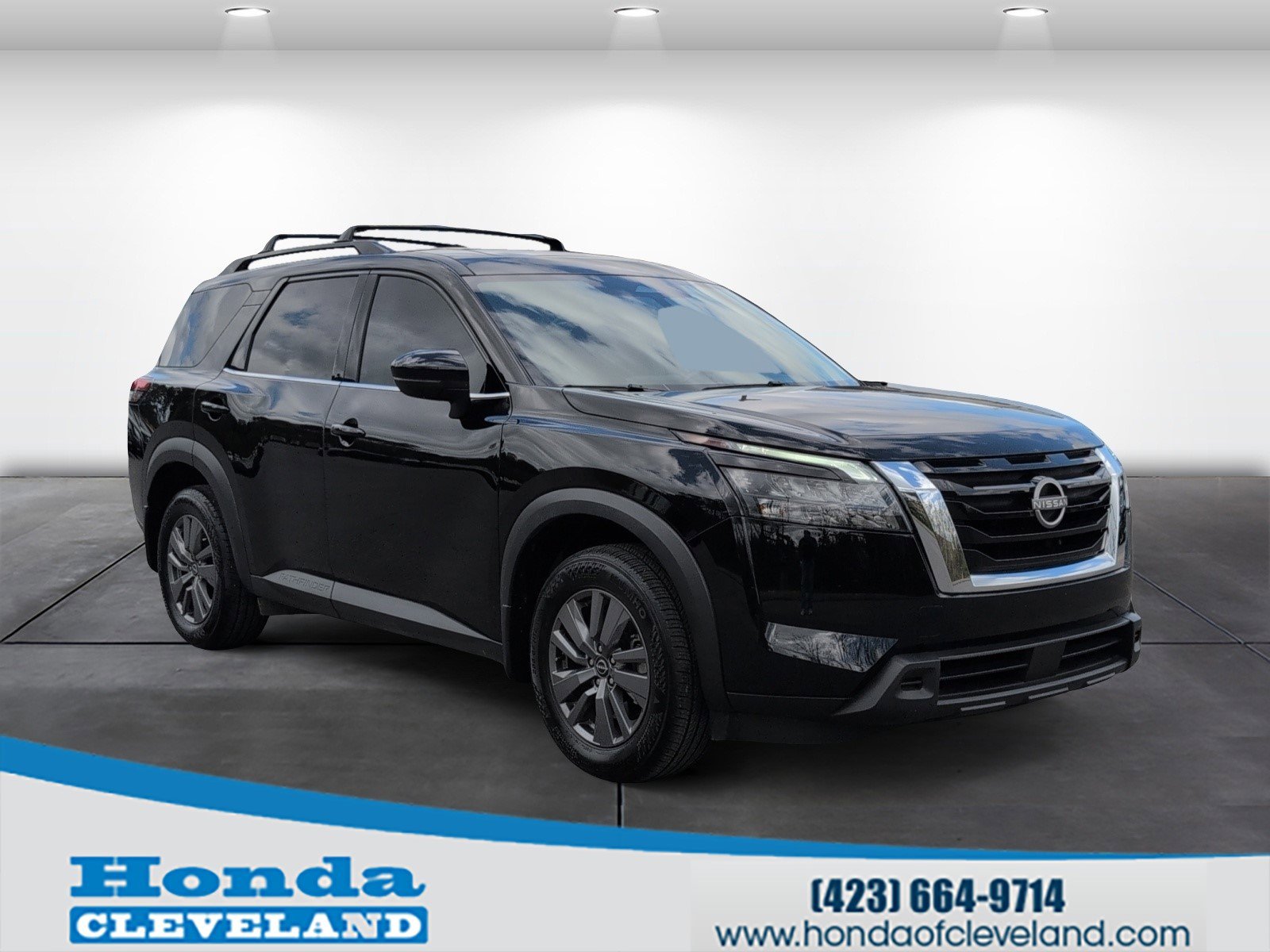 Used 2025 Nissan Pathfinder SV w/ SV Premium Package video 1