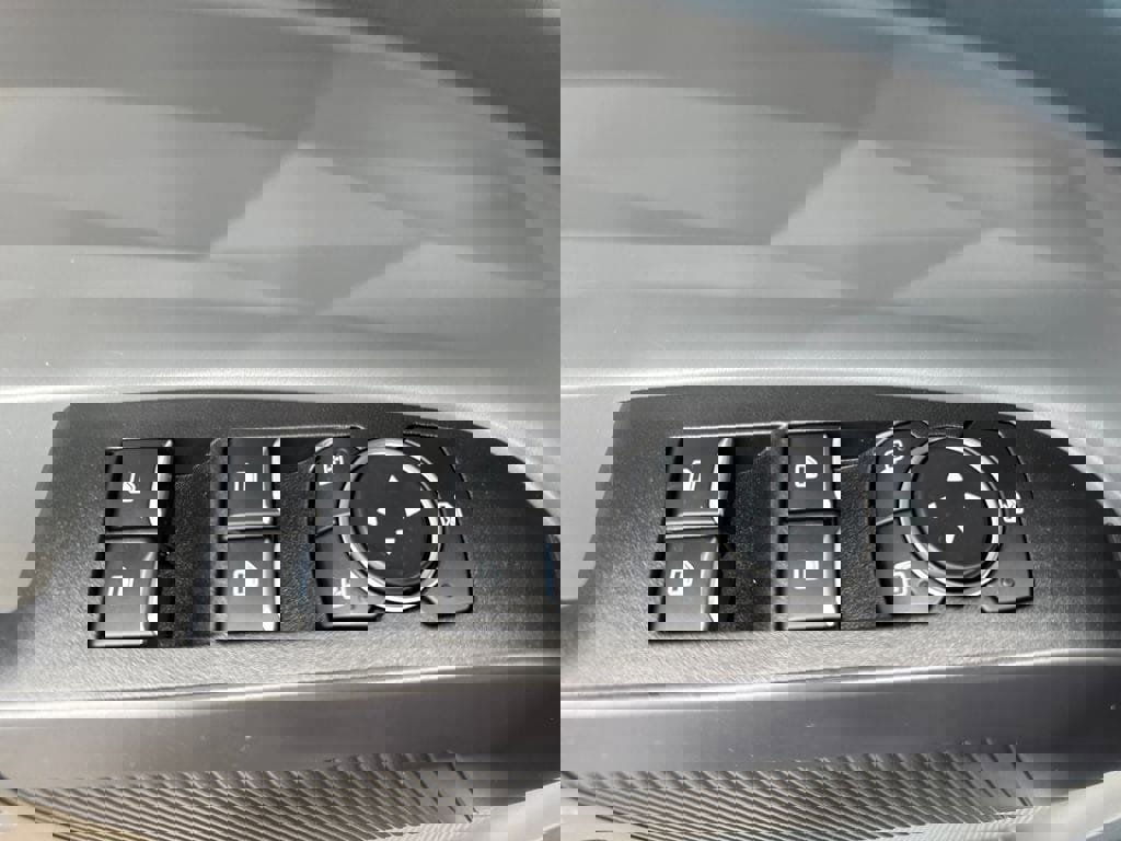 New 2026 Ford Maverick XLT w/ Black Appearance Package image 19