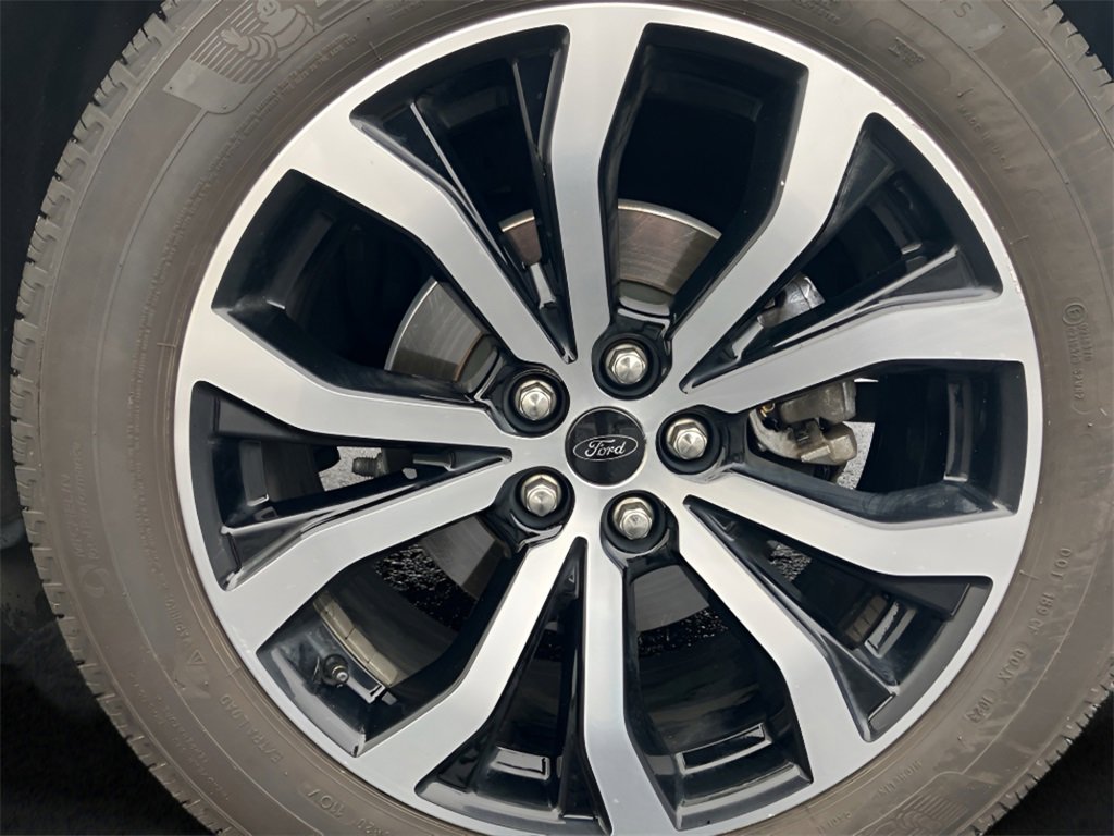 Used 2020 Ford Explorer ST w/ Premium Technology Package image 10