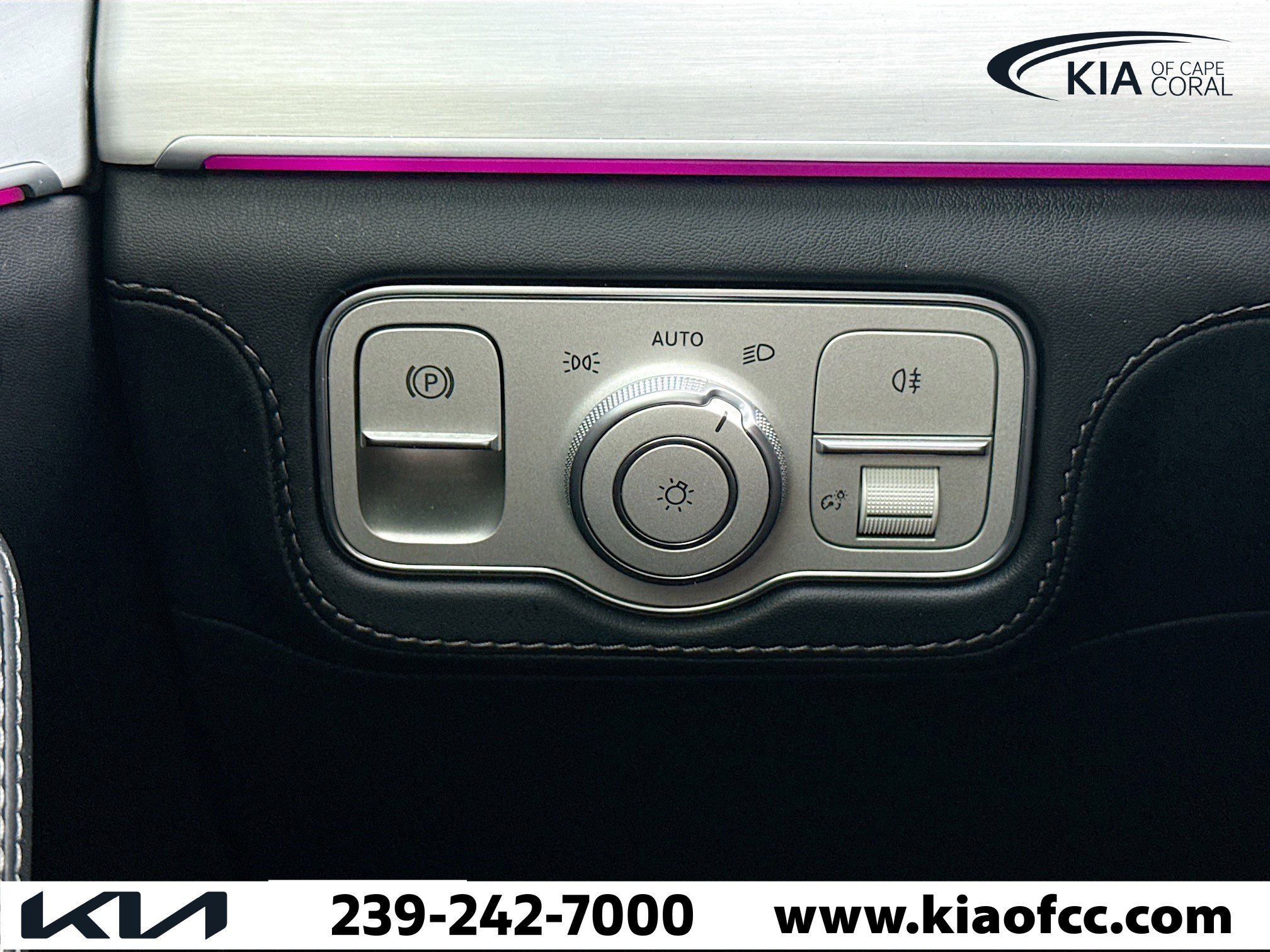 Used 2024 Mercedes-Benz GLE 53 AMG 4MATIC Coupe w/ AMG Night Package image 35