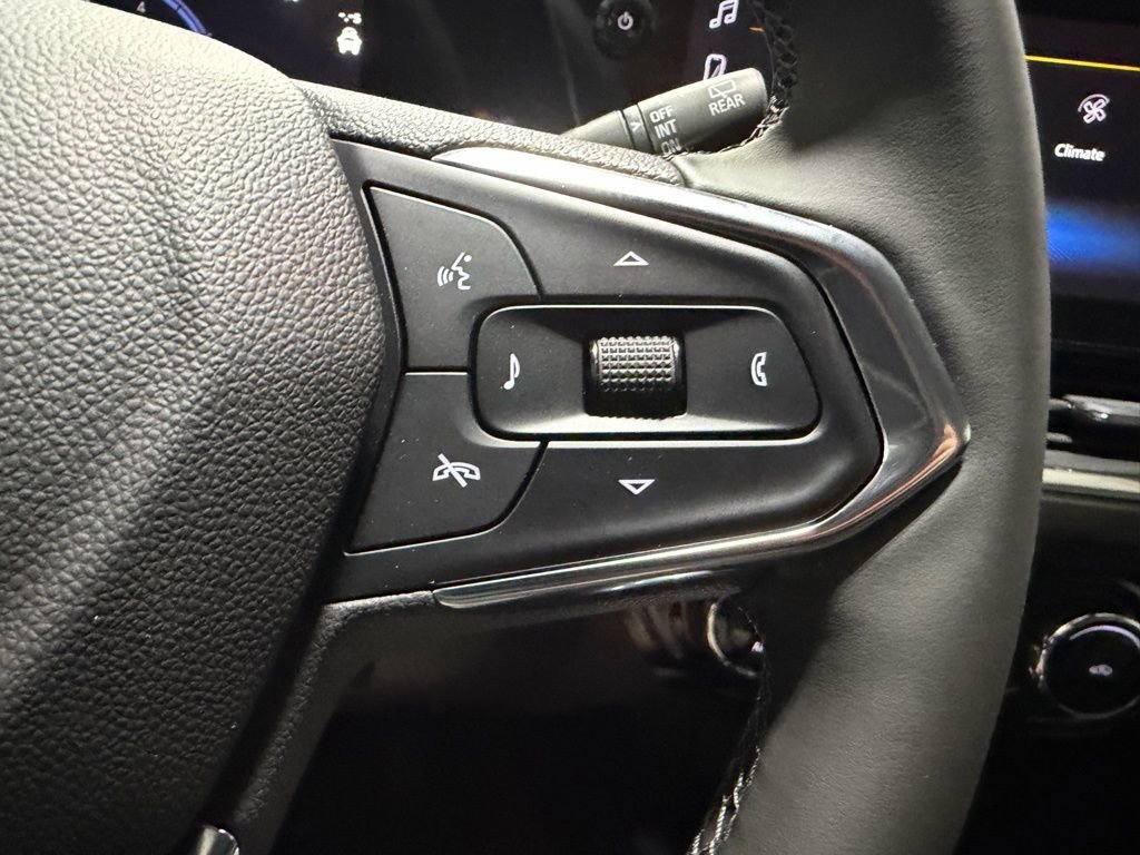 New 2026 Chevrolet Trax ACTIV w/ Driver Confidence Package image 17
