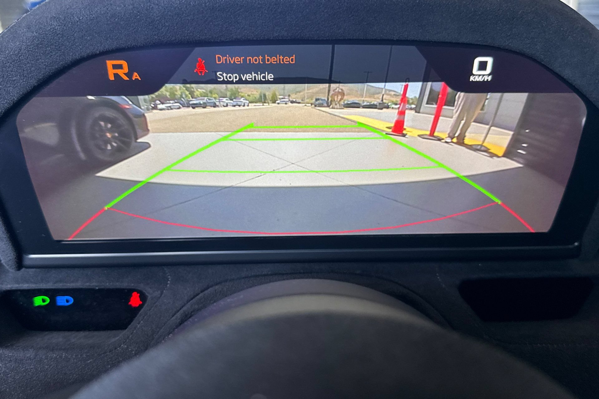 Used 2022 McLaren 765LT RWD image 23