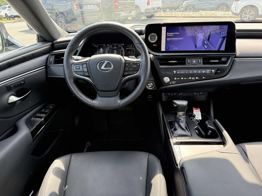 Used 2024 Lexus ES 250 w/ Premium Package AWD/4WD image 8