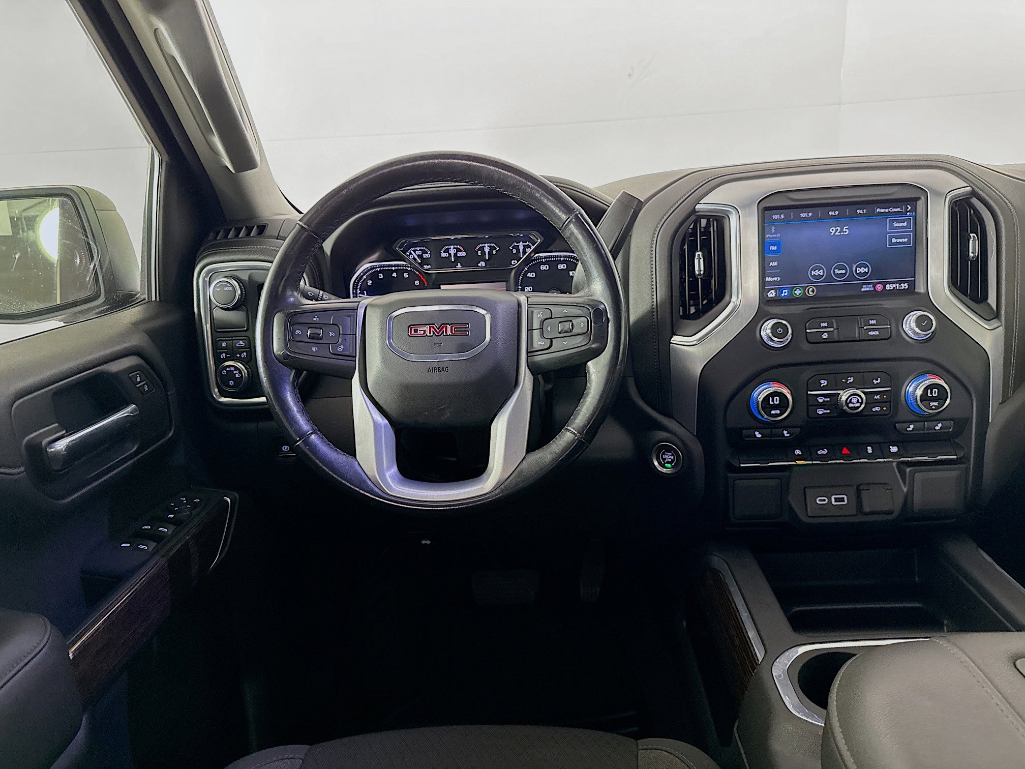 Used 2022 GMC Sierra 1500 Elevation RWD image 26