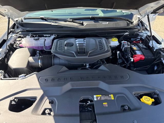 New 2026 Jeep Grand Wagoneer L Summit image 30