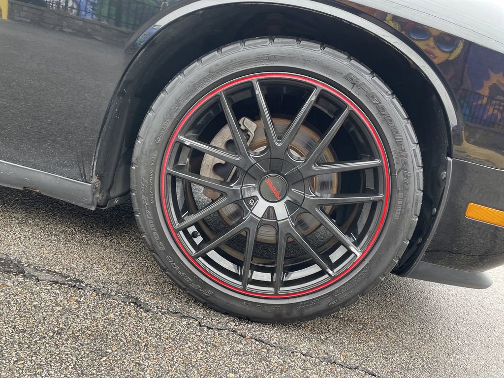 Used 2014 Dodge Challenger R/T w/ Sound Group II image 11