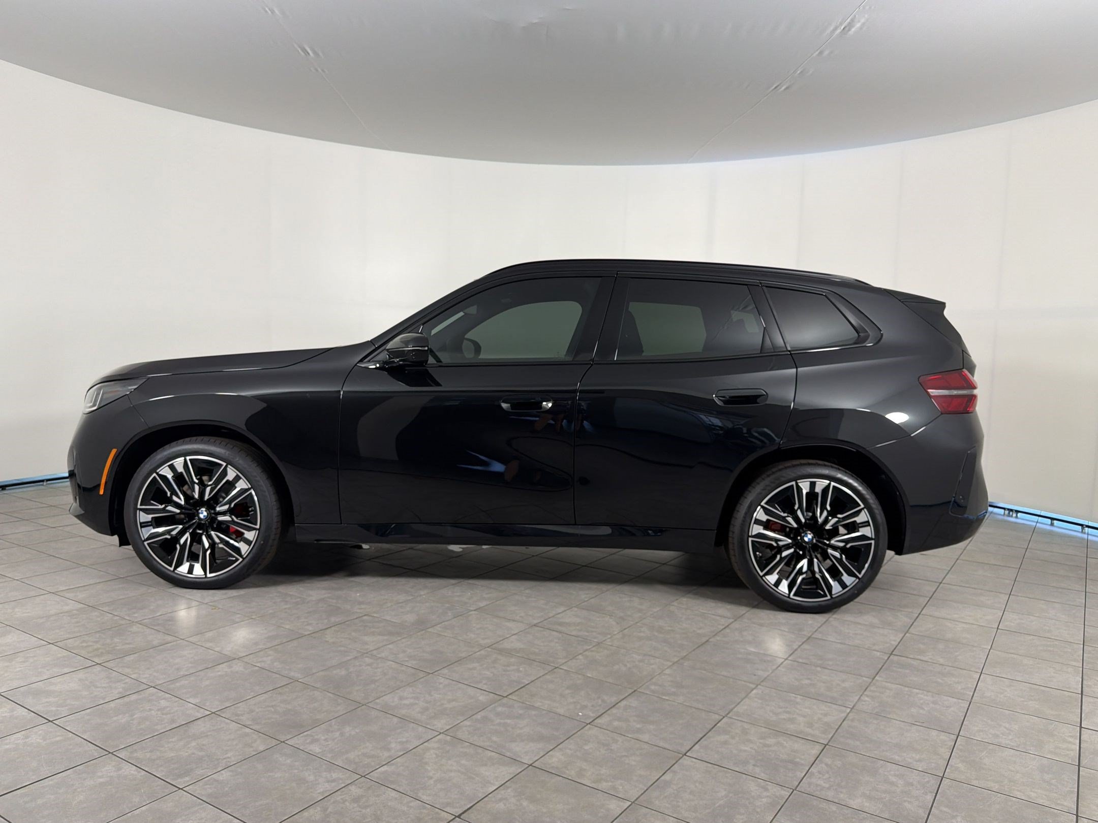 New 2026 BMW X3 xDrive30i w/ Premium Package AWD/4WD image 2