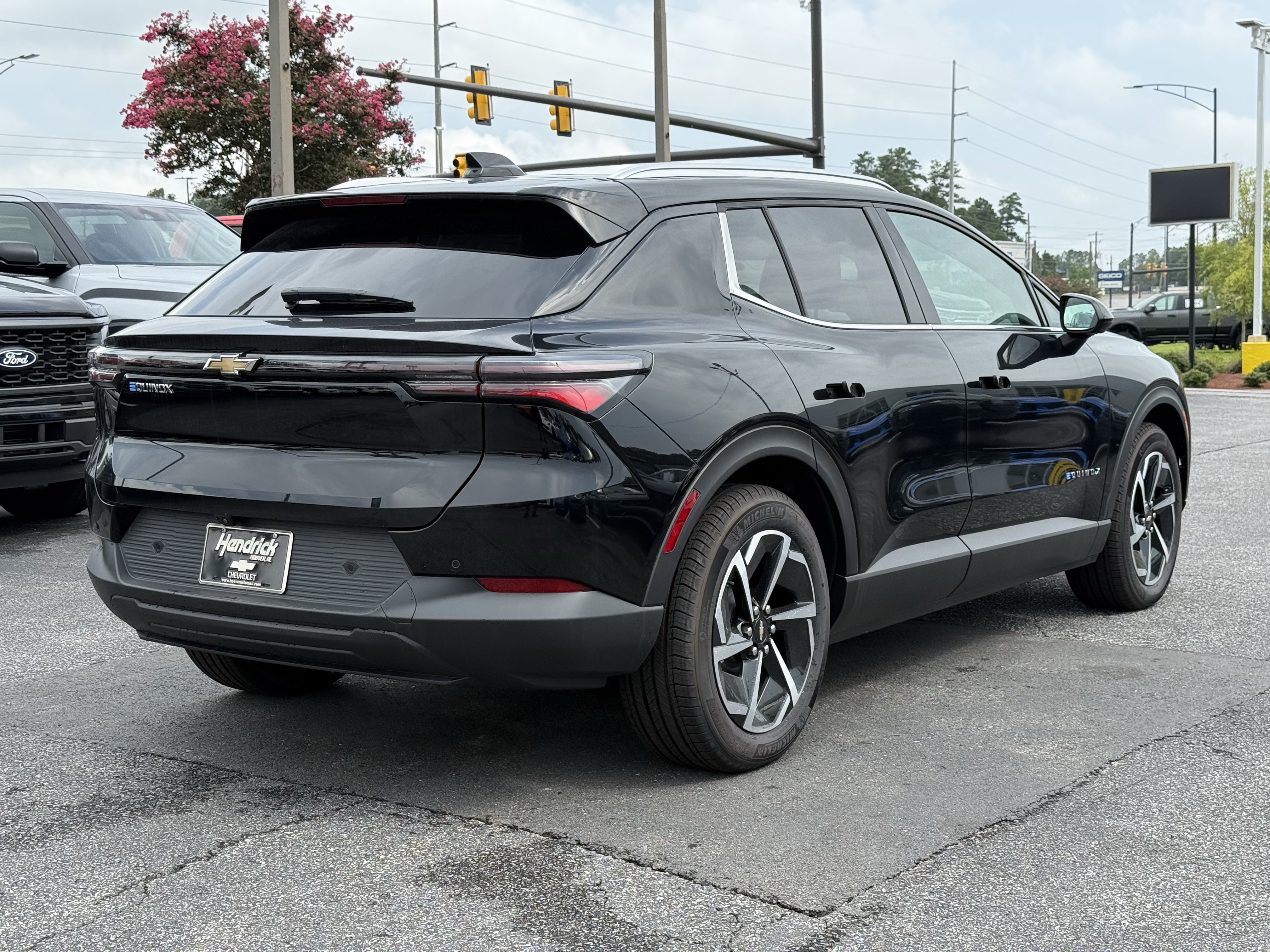 New 2026 Chevrolet Equinox EV LT FWD image 10